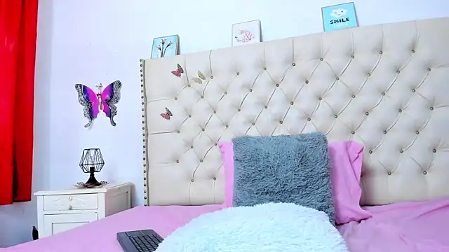 Snapshot of celena_wonder chatting on 11/26/25, 07:26 celena wonder online show from 11/26/25, 07:26