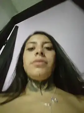 Mariam schubertt online show from 12/02/25, 05:35