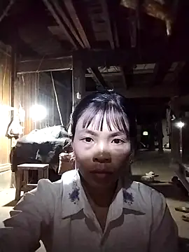 Snapshot of dinnavi chatting on 10/27/25, 08:02 dinnavi online show from 10/27/25, 08:02