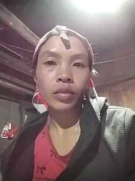 Snapshot of dinnavi chatting on 11/16/25, 12:00 dinnavi online show from 11/16/25, 12:00