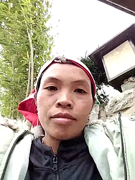 Snapshot of dinnavi chatting on 11/22/25, 05:50 dinnavi online show from 11/22/25, 05:50