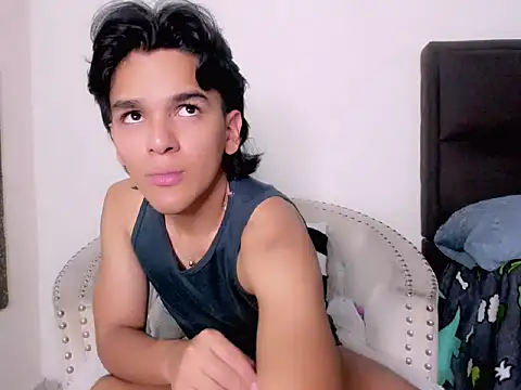 Snapshot of Salomon_Mendoza chatting on 12/18/25, 12:49 Salomon Mendoza online show from 12/18/25, 12:49