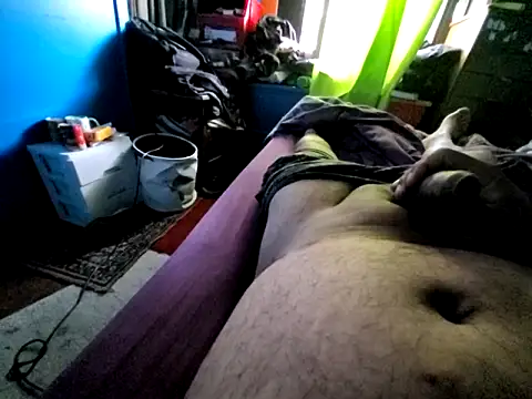 Snapshot of mbrc35 chatting on 12/18/25, 03:51 mbrc35 online show from 12/18/25, 03:51