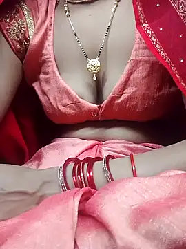 Snapshot of janvi_sharma87 chatting on 12/20/25, 05:09 janvi sharma87 online show from 12/20/25, 05:09