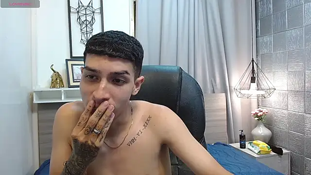 SamNicolson online show from 10/28/25, 04:05