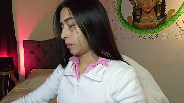 Snapshot of melissa__dolce chatting on 04/17/26, 03:42 melissa dolce online show from 04/17/26, 03:42