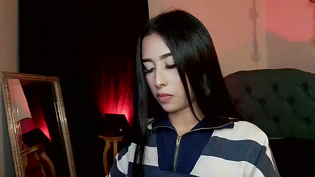 Snapshot of melissa__dolce chatting on 05/27/26, 01:57 melissa dolce online show from 05/27/26, 01:57