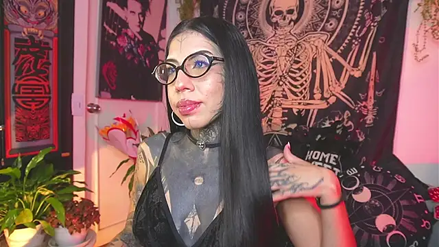 Dalia Vorhees online show from 06/10/26, 01:39