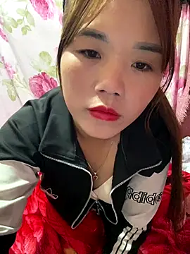 Snapshot of nachi-baby chatting on 11/28/25, 08:00 nachi-baby online show from 11/28/25, 08:00