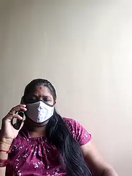 Snapshot of sreemamitha9 chatting on 10/24/25, 06:32 sreemamitha9 online show from 10/24/25, 06:32