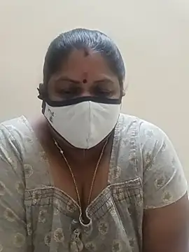 Snapshot of sreemamitha9 chatting on 10/27/25, 12:04 sreemamitha9 online show from 10/27/25, 12:04