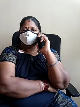 sreemamitha9 online show from 11/01/25, 06:04