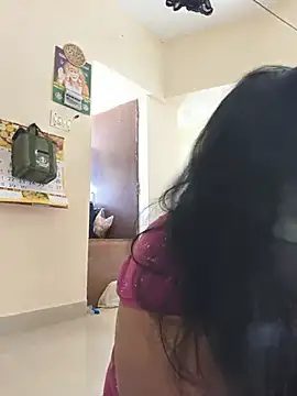 sreemamitha9 online show from 06/25/26, 07:46