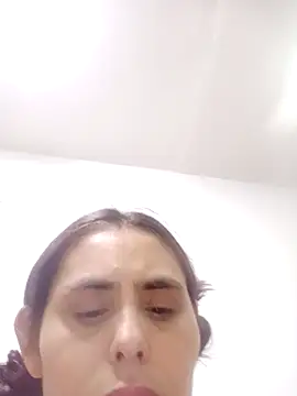 blanca24325 online show from 11/08/25, 03:50