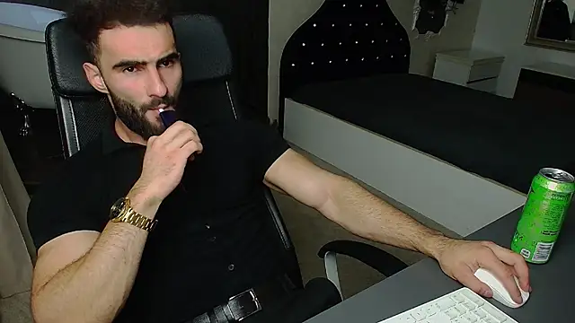 MicahLane online show from 07/28/26, 03:02