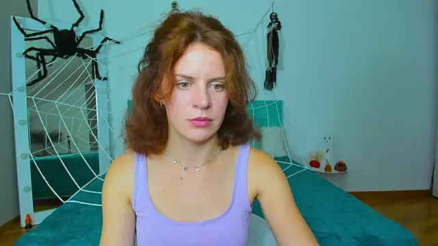 Lina muse  online show from 10/23/25, 01:21