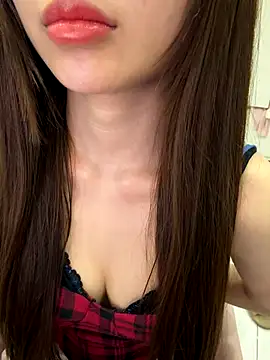   Lilybae   online show from 10/23/25, 02:49