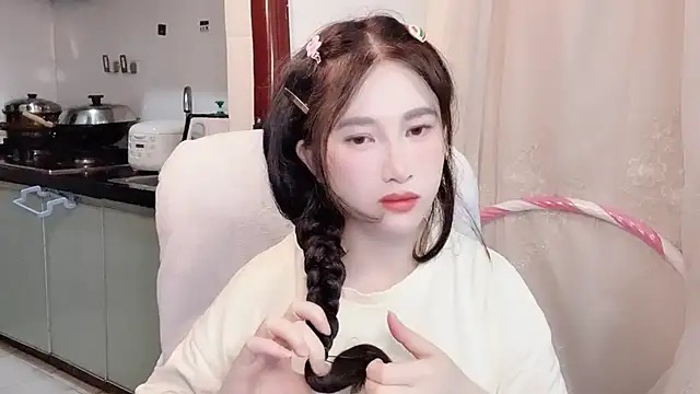 Snapshot of anna-888- chatting on 11/08/25, 03:56 anna-888- online show from 11/08/25, 03:56