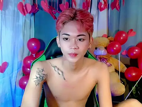 Snapshot of AsianCuteGuy21 chatting on 02/13/26, 03:08 AsianCuteGuy21 online show from 02/13/26, 03:08