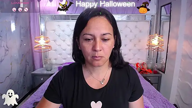 Melissa-roberts online show from 11/04/25, 07:24