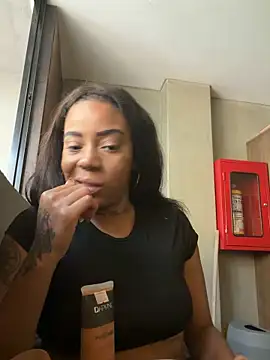 loana vegas online show from 05/26/26, 04:03