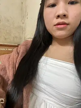 Snapshot of Ruby_68 chatting on 11/24/25, 11:21 Ruby 68 online show from 11/24/25, 11:21