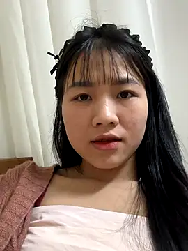 Snapshot of Ruby_68 chatting on 11/25/25, 11:54 Ruby 68 online show from 11/25/25, 11:54