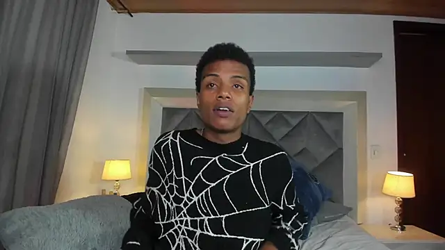 Snapshot of Suckdream1 chatting on 10/25/25, 09:17 Suckdream1 online show from 10/25/25, 09:17