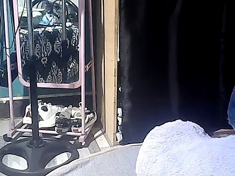 yourasiandesire69 online show from 11/27/25, 10:34