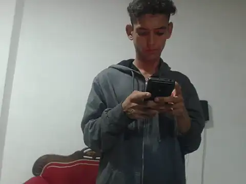 27kemitosu02 online show from 10/24/25, 02:30