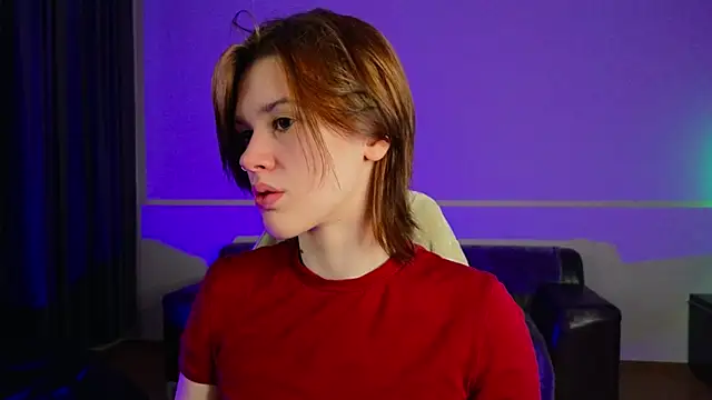 LoraPuffs online show from 06/08/26, 02:06
