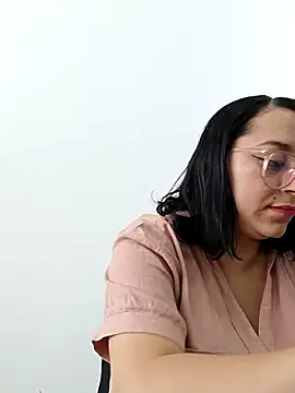 Caroline-17 online show from 11/07/25, 06:19