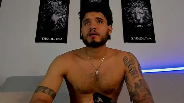 AUSTINN TORRES online show from 07/03/26, 12:39