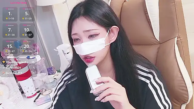 Milk Sola online show from 07/06/26, 02:03