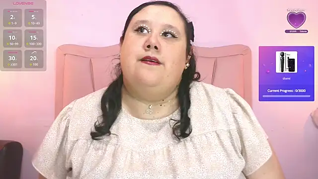 Snapshot of marianabbw30 chatting on 11/18/25, 02:50 marianabbw30 online show from 11/18/25, 02:50