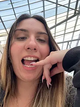 sarah honey   online show from 07/28/26, 04:39