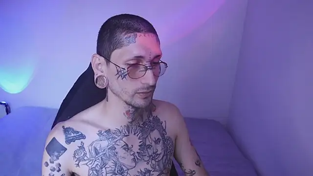 TokyoHatsumoto online show from 11/21/25, 09:57