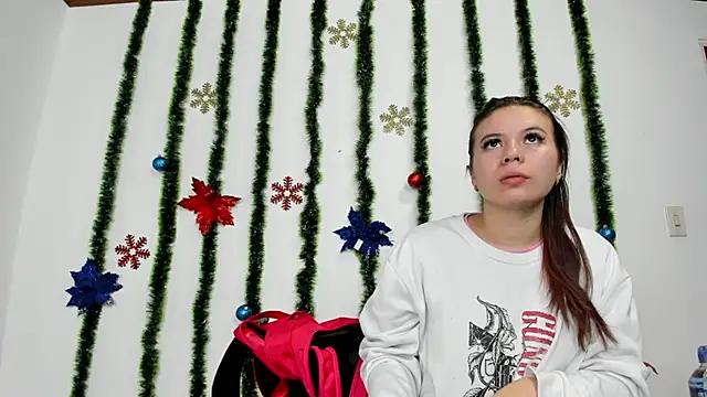 Vanessa Martinz online show from 11/21/25, 12:26