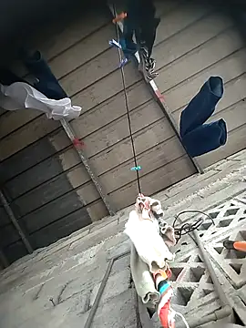 Snapshot of Brayanjuarez_10 chatting on 10/29/25, 02:52 Brayanjuarez 10 online show from 10/29/25, 02:52