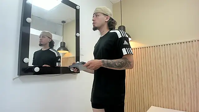 STEINER 01 online show from 10/28/25, 04:38