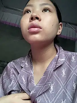 Milk xx online show from 11/02/25, 07:11