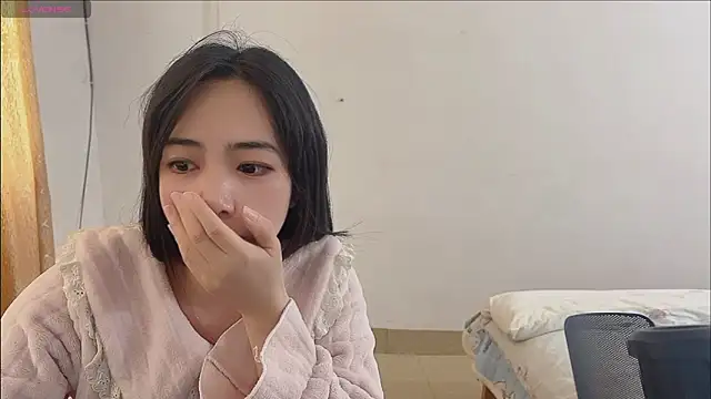 by-Hannah online show from 11/09/25, 02:10