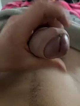 Snapshot of grossebite12335 chatting on 11/23/25, 01:55 grossebite12335 online show from 11/23/25, 01:55