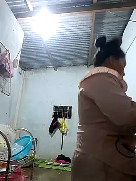 Birlin mai online show from 10/25/25, 02:46