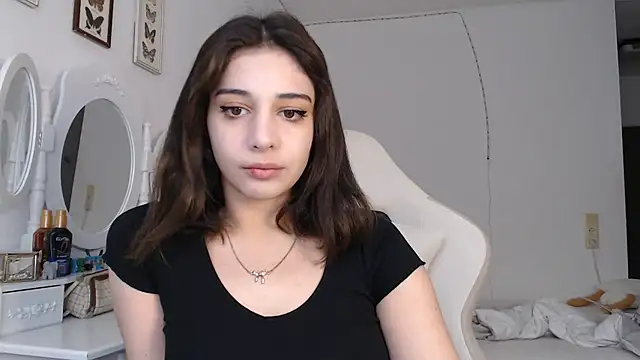 bellefleurrr online show from 06/09/26, 04:40