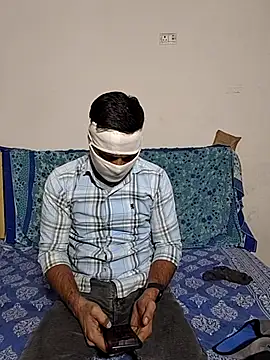 Heena-143 online show from 11/30/25, 11:14