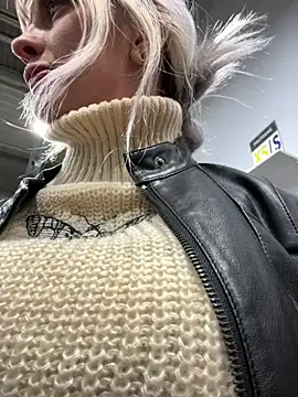 blondegirlx online show from 12/20/25, 03:41