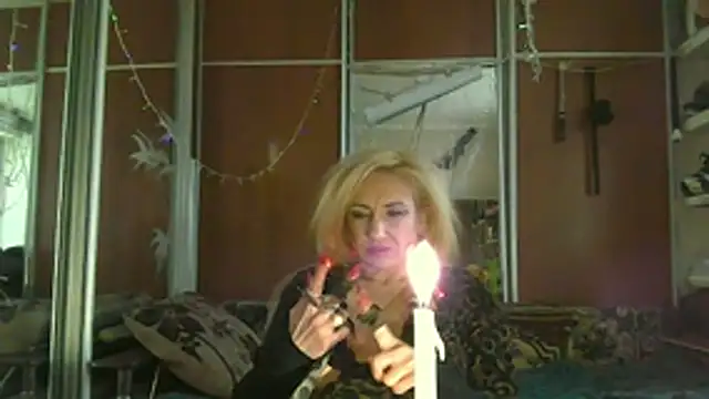 LilaniLoverx online show from 02/15/26, 07:05