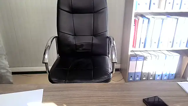 Evasionee online show from 11/06/25, 08:04