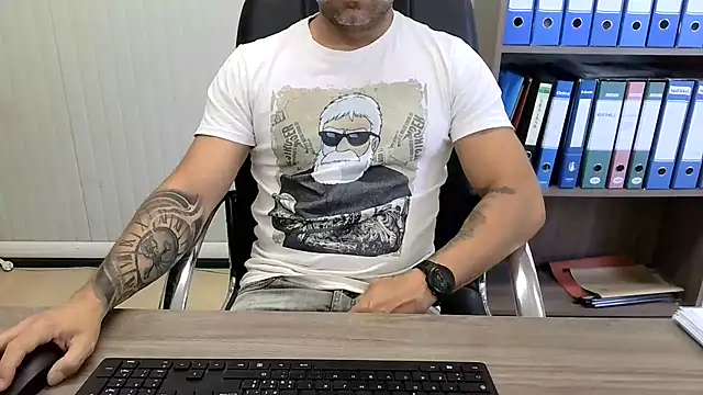 Evasionee online show from 06/19/26, 07:12